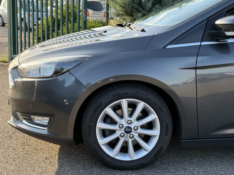 FORD Focus SW 1.0 EcoBoost 125ch Titanium Garantie 6 Mois