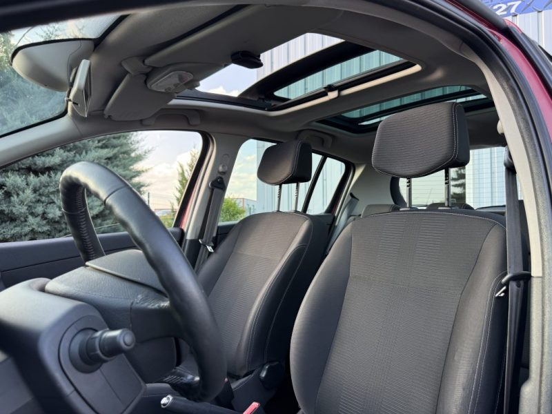 RENAULT Clio 1.2L100ch Dynamique 5p 1ére Main Garantie 6 Mois