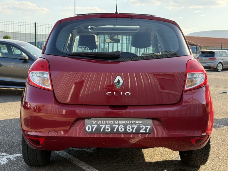 RENAULT Clio 1.2L100ch Dynamique 5p 1ére Main Garantie 6 Mois