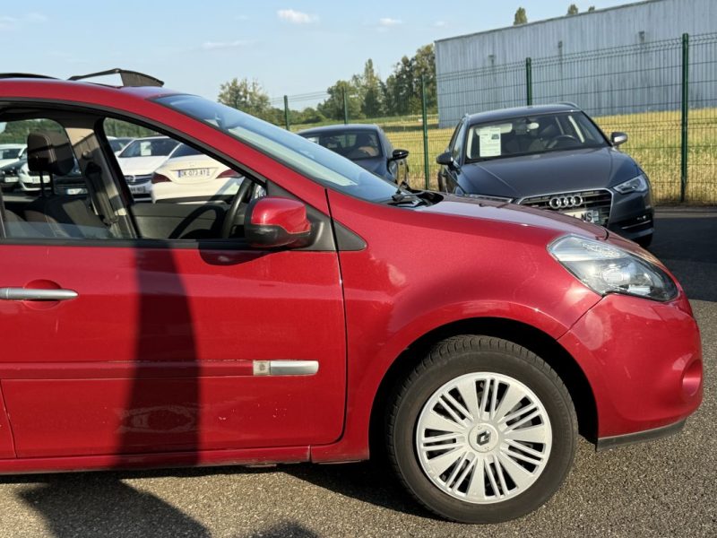 RENAULT Clio 1.2L100ch Dynamique 5p 1ére Main Garantie 6 Mois