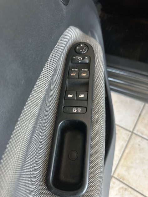 CITROËN C3 PICASSO 2012 – Entretien à jour – Garantie 12 mois – Contrôle technique OK