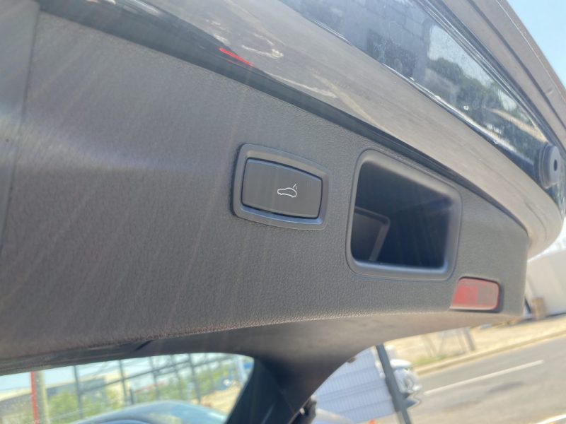 PORSCHE MACAN S 3.0D 258Ch PDK7 / Toit Ouvrant - Sièges électriques à mémoires