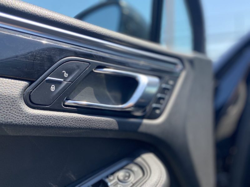 PORSCHE MACAN S 3.0D 258Ch PDK7 / Toit Ouvrant - Sièges électriques à mémoires