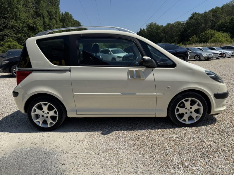 PEUGEOT 1007 DOLCE 1.6E 2-TRONIC 2008 KIT DISTRIBUTION FAIT EN NOVEMBRE 2023 A 54000KM