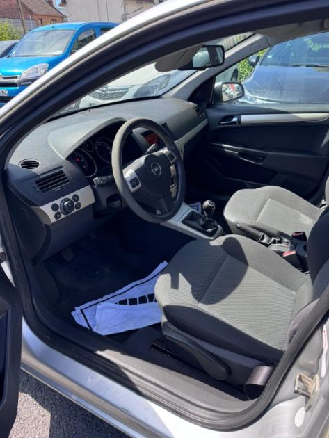 OPEL  ASTRA  1.7 CDTI 110CV ET 6CV FISCAUX  2009