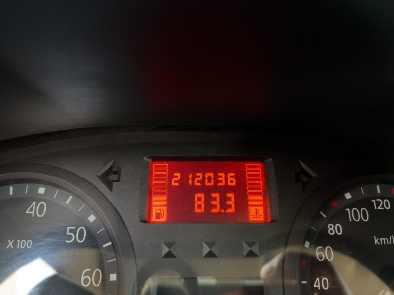 RENAULT CLIO II 1.5 dCi 81 cv / 2 places