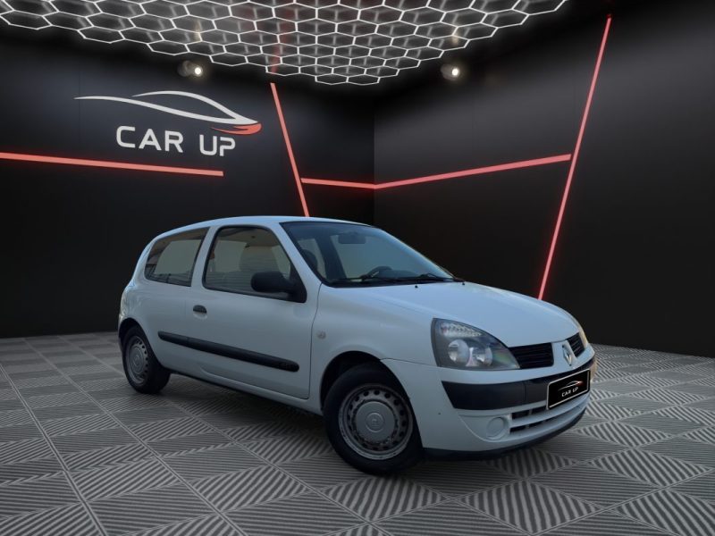 RENAULT CLIO II 1.5 dCi 81 cv / 2 places
