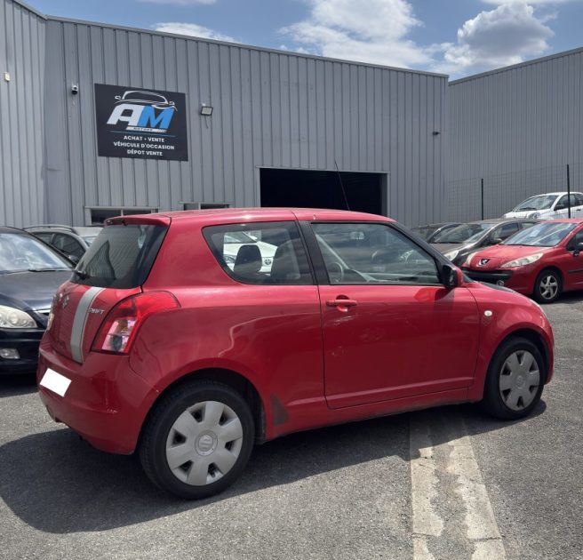 SUZUKI SWIFT 1.3 VVT GL GARANTIE 