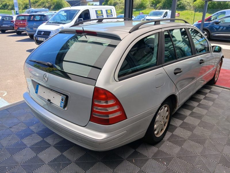 MERCEDES CLASSE C C220CDI CLASSIC 2002  *Vendu dans l'état  à pro ou export *