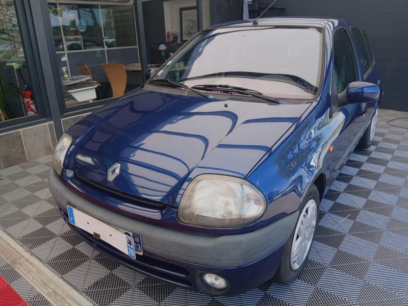 RENAULT CLIO RXT 1.6i  90 cv *** BVA*** 1999 