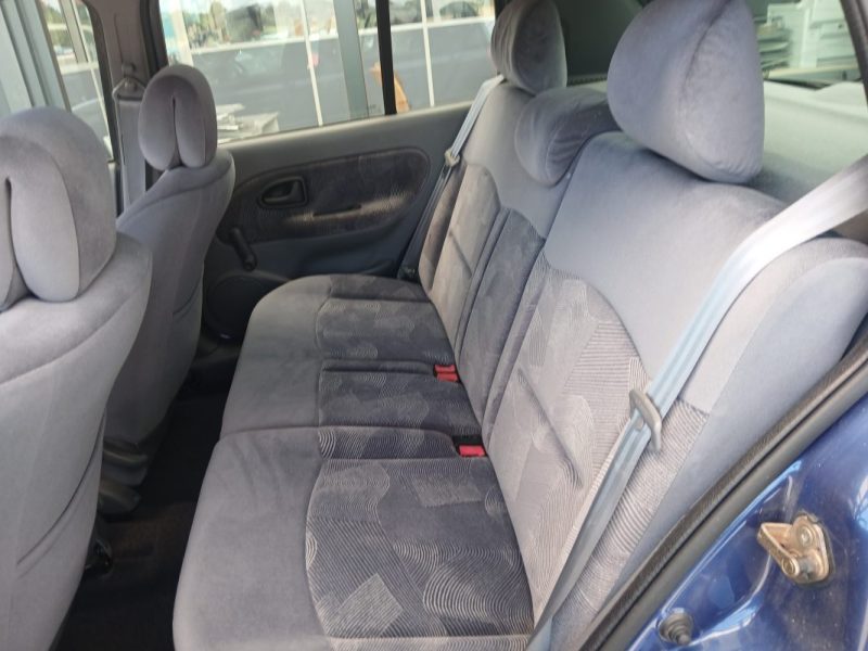RENAULT CLIO RXT 1.6i  90 cv *** BVA*** 1999 