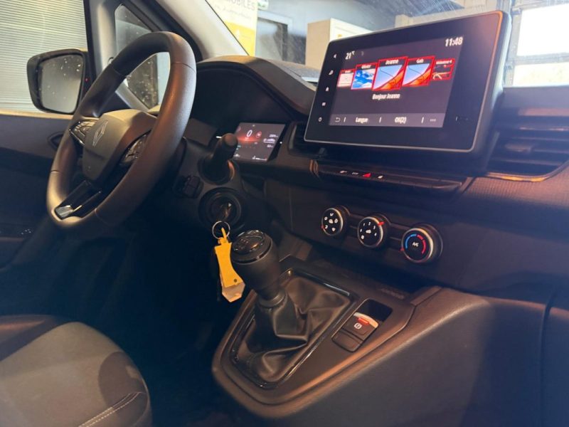 RENAULT KANGOO VAN  L2 1.5 DCI 115 ADVANCE CABINE APPRONDIE ATTELAGE  / PRIX HT 