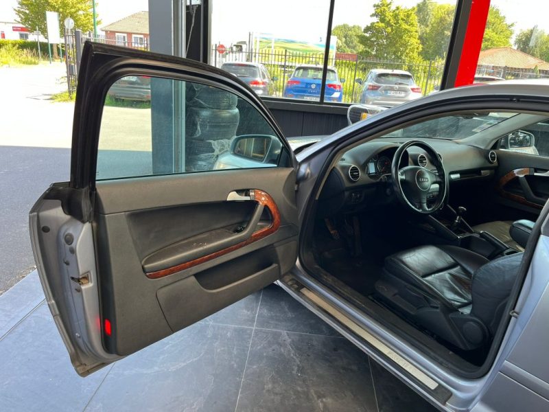 AUDI A3 2.0 140 Ch 🛋️ Intérieur cuir 📡 Radar de recul 🍎 Apple CarPlay
