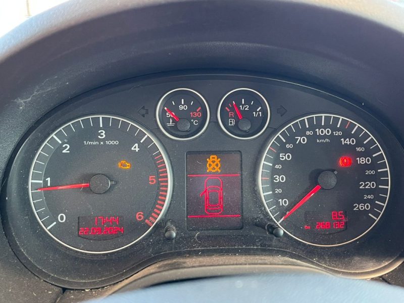 AUDI A3 2.0 140 Ch 🛋️ Intérieur cuir 📡 Radar de recul 🍎 Apple CarPlay
