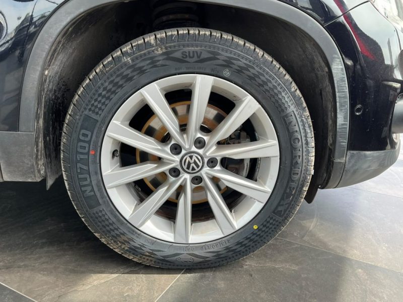 🔹Volkswagen Tiguan 2.0 TDI 140 Ch CARAT☀️ Toit ouvrant panoramique🛋️ Intérieur cuir🔥 Sièges chauf