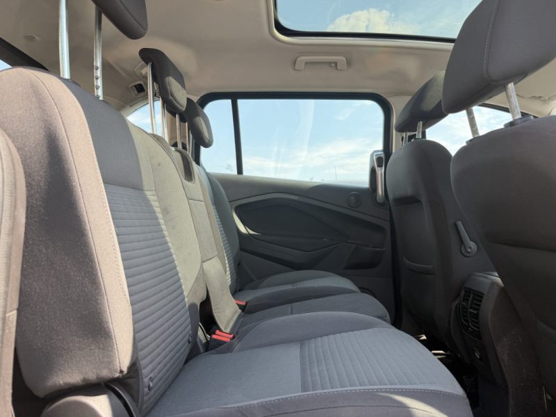 FORD Grand C-MAX 1.5 TDCI 120 cv - GARANTIE 12 mois - Titanium - 7 places