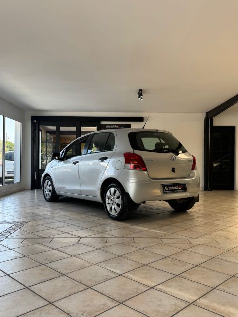 TOYOTA YARIS  1.4 D4-D 90CV LUNA - Moteur à Chaîne - GARANTIE 12 MOIS OU 15.000KM - CT OK  2009