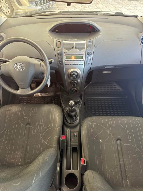 TOYOTA YARIS  1.4 D4-D 90CV LUNA - Moteur à Chaîne - GARANTIE 12 MOIS OU 15.000KM - CT OK  2009