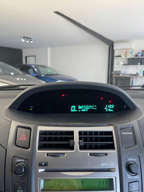 TOYOTA YARIS  1.4 D4-D 90CV LUNA - Moteur à Chaîne - GARANTIE 12 MOIS OU 15.000KM - CT OK  2009
