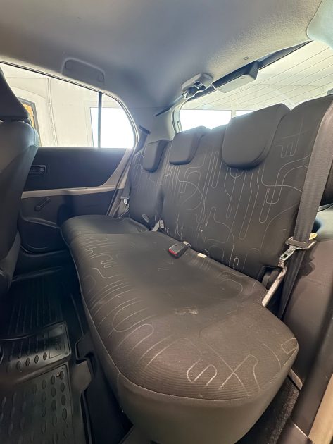 TOYOTA YARIS  1.4 D4-D 90CV LUNA - Moteur à Chaîne - GARANTIE 12 MOIS OU 15.000KM - CT OK  2009