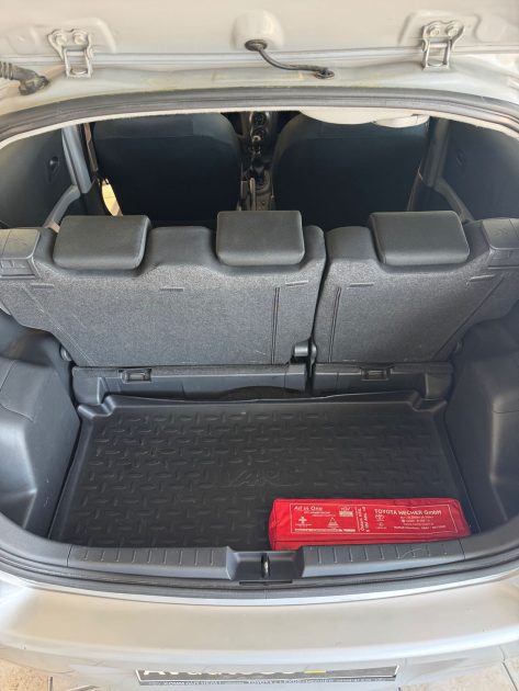 TOYOTA YARIS  1.4 D4-D 90CV LUNA - Moteur à Chaîne - GARANTIE 12 MOIS OU 15.000KM - CT OK  2009