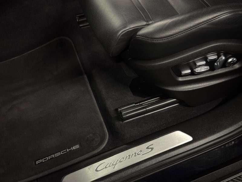 PORSCHE CAYENNE S 2.9 V6 440 cv - ORIGINE FRANCE / ENTRETIEN COMPLET PORSCHE - GARANTIE 1 AN