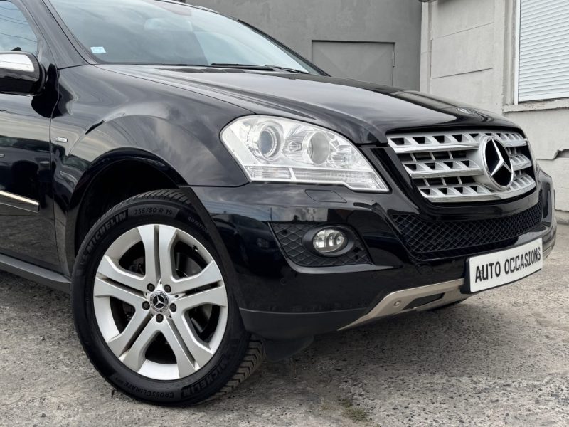 MERCEDES ML 300 CDI PACK SPORT FULL OPTIONS GPS/CLIM/CUIR/XENON/TOIT 1er MAIN 