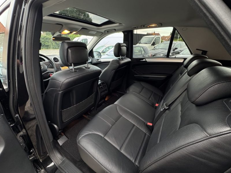 MERCEDES ML 300 CDI PACK SPORT FULL OPTIONS GPS/CLIM/CUIR/XENON/TOIT 1er MAIN 