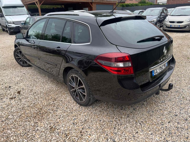 RENAULT LAGUNAIII 1.5 DCI 110 NERVASPORT 2012