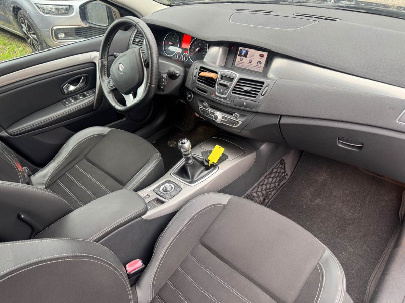 RENAULT LAGUNAIII 1.5 DCI 110 NERVASPORT 2012