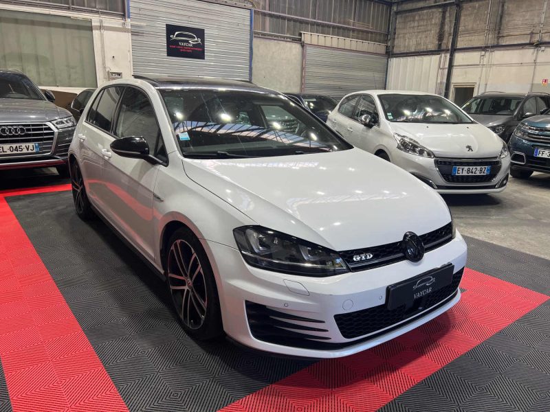 VOLKSWAGEN GOLF 7 2.0 TDI 184 GTD, Toit Ouvrant, Sport and Sound, Keyless, Garantie