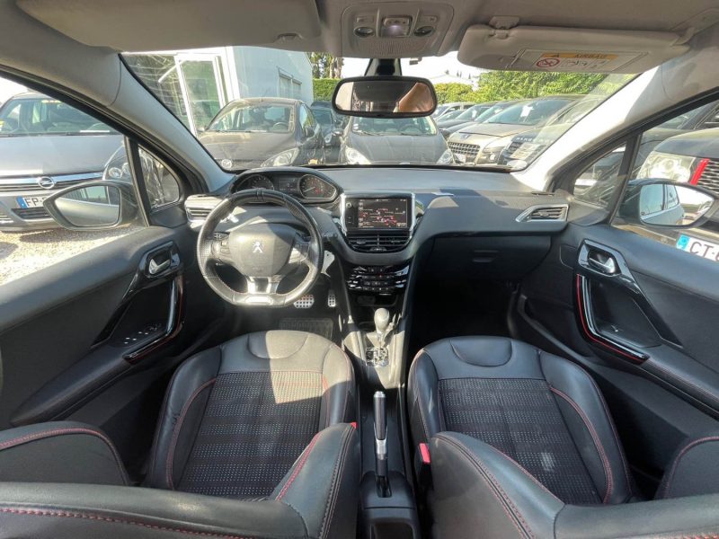 Peugeot 208 1.2i 110 Ch Boite Auto
