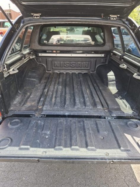 NISSAN NAVARA PICK UP HARD TOP 2008 175000 km 
