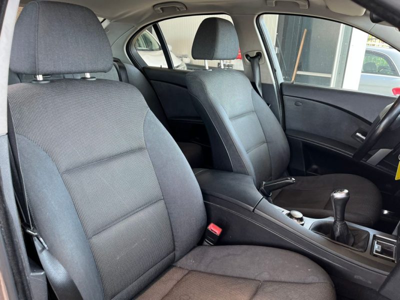 🚗 BMW SÉRIE 5 2.2 170ch ⚙️ 📡 Radar de recul 🔗 Attache remorque 📱 Bluetooth