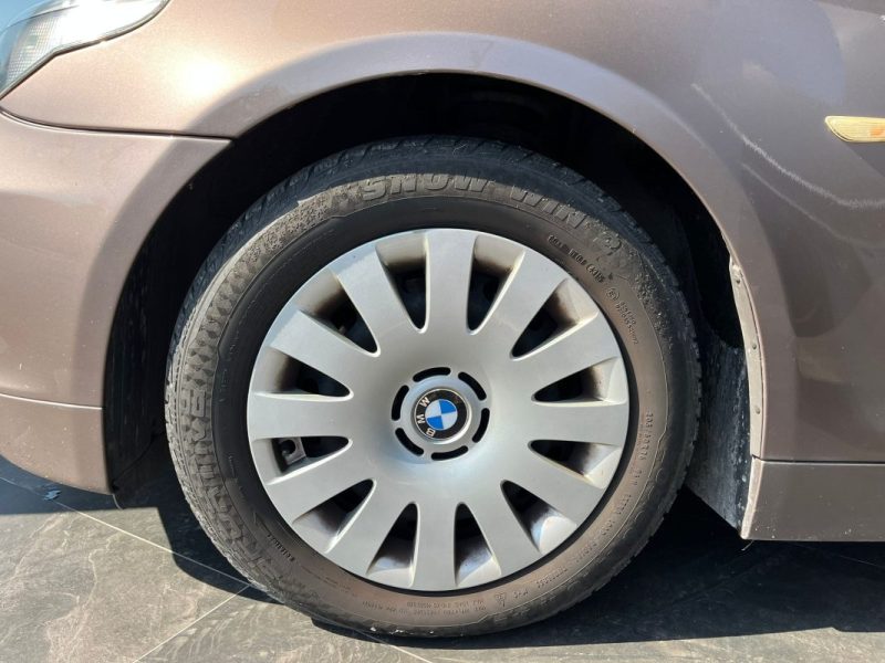 🚗 BMW SÉRIE 5 2.2 170ch ⚙️ 📡 Radar de recul 🔗 Attache remorque 📱 Bluetooth