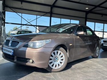 🚗 BMW SÉRIE 5 2.2 170ch ⚙️ 📡 Radar de recul 🔗 Attache remorque 📱 Bluetooth