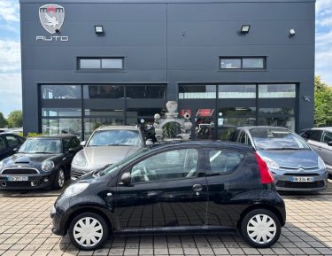 PEUGEOT 107 1.0E 12V 68 CH URBAN 