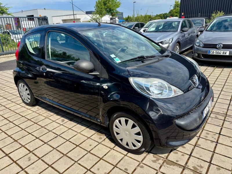 PEUGEOT 107 1.0E 12V 68 CH URBAN 