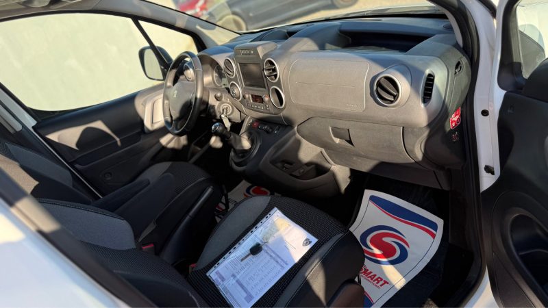 PEUGEOT PARTNER TEPEE 1.2 E THP 110 CV PREMIERE MAINS 