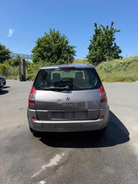 RENAULT SCÉNIC II 2.0 135CV PRIVILEGE BOITE AUTOMATIQUE