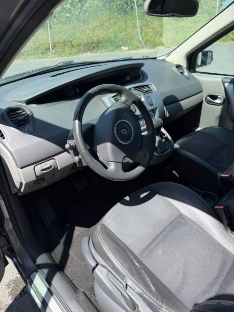 RENAULT SCÉNIC II 2.0 135CV PRIVILEGE BOITE AUTOMATIQUE