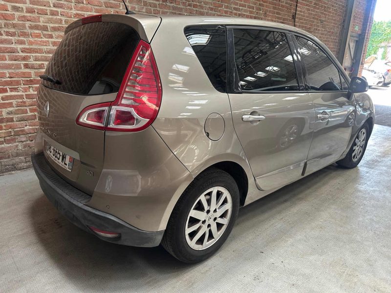 RENAULT SCENICIII 1.9 DCI 130 EXPRESSION 2009