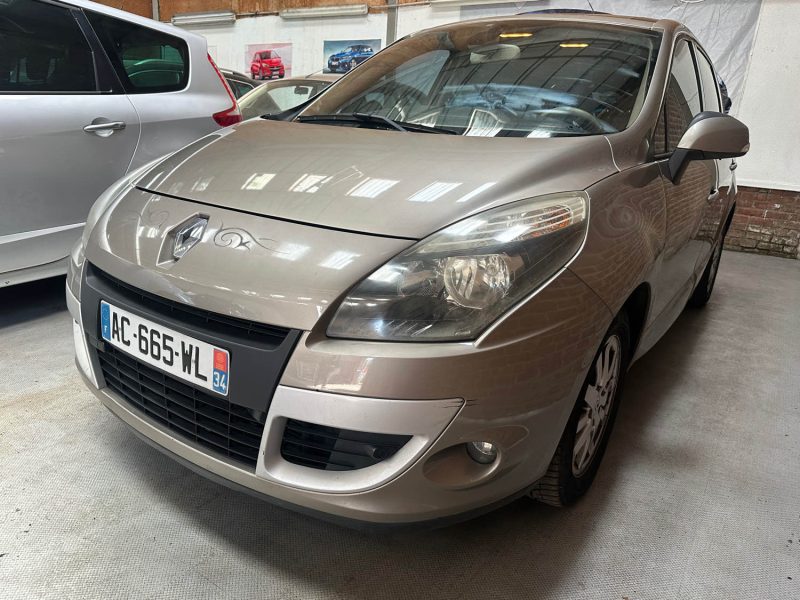 RENAULT SCENICIII 1.9 DCI 130 EXPRESSION 2009