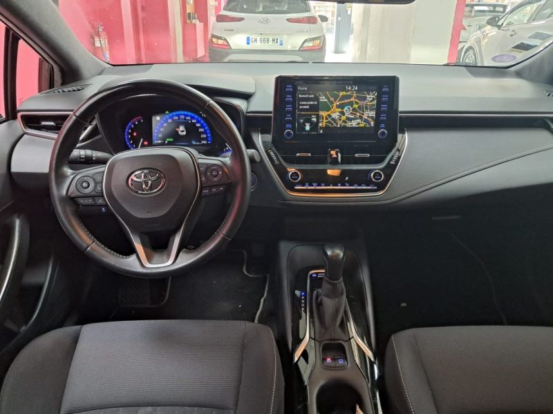 TOYOTA COROLLA BERLINE  HYBRIDE 1.8 DYNAMIC BUSINESS 122cv/1 ERE MAIN/TVA RECUPERABLE