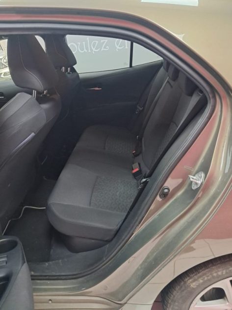 TOYOTA COROLLA BERLINE  HYBRIDE 1.8 DYNAMIC BUSINESS 122cv/1 ERE MAIN/TVA RECUPERABLE