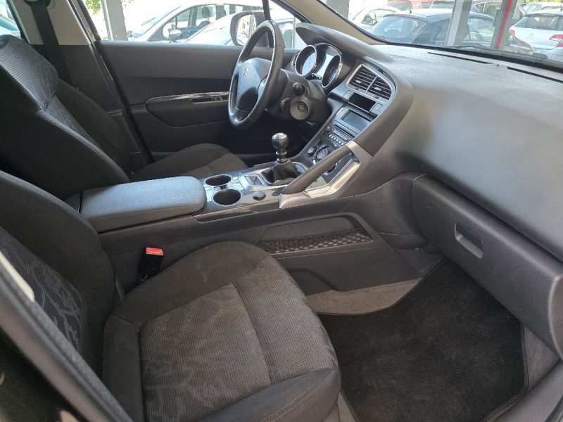 PEUGEOT 3008 1.6 HDI 16V 112CH FELINE ANNEE 2012 228000KM