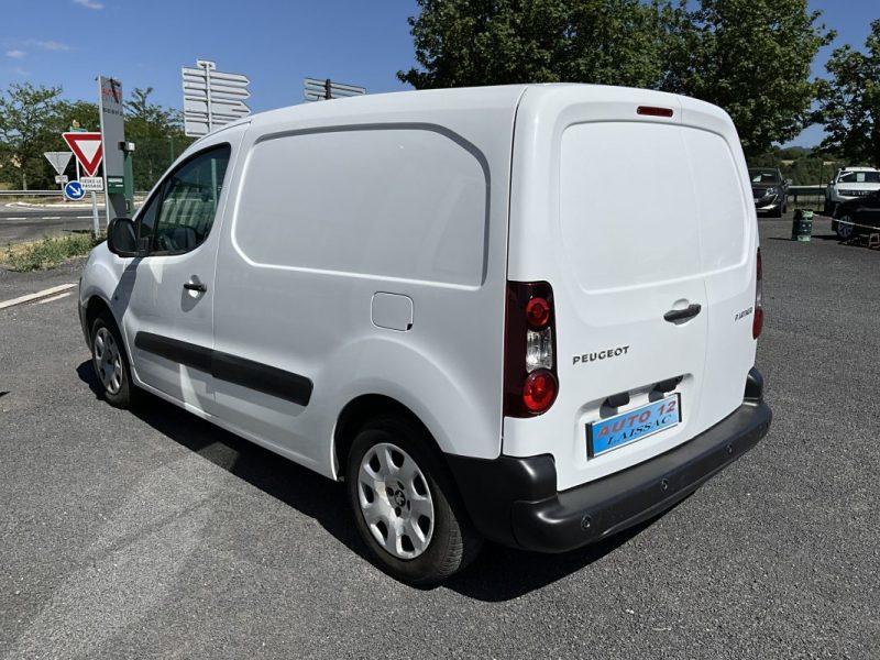 TVA RÉCUPÉRABLE* PEUGEOT PARTNER  1.6 BLUE HDI 100 CV PACK CLIM NAV ETG
