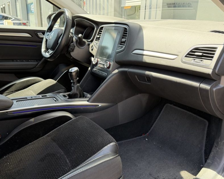 RENAULT MEGANE IV 1.6 DCI 130ch - 2017 - CarPlay - Caméra de recul - GARANTIE 6 mois