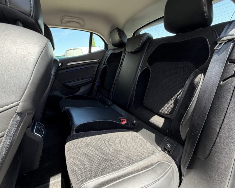RENAULT MEGANE IV 1.6 DCI 130ch - 2017 - CarPlay - Caméra de recul - GARANTIE 6 mois