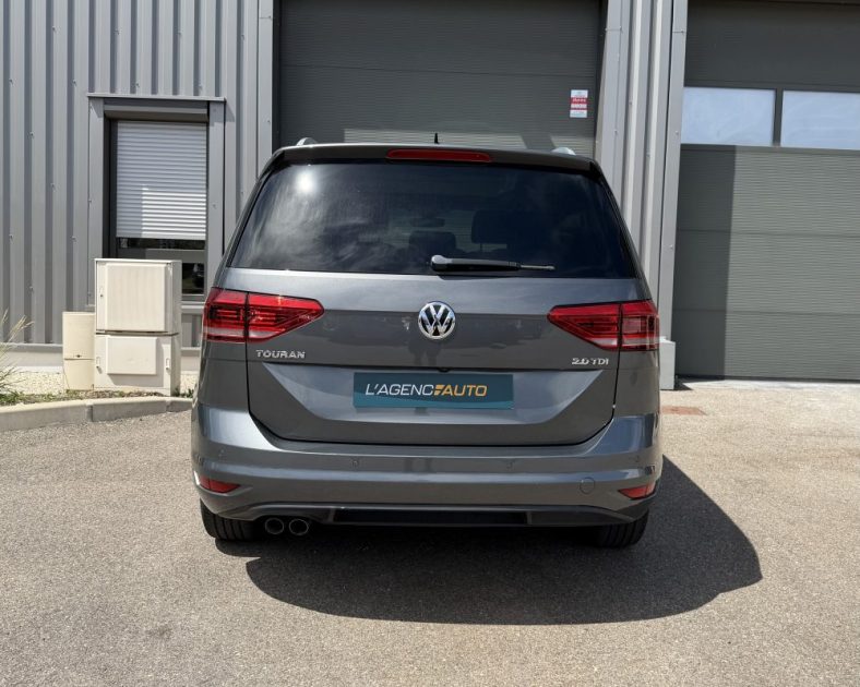 VOLKSWAGEN TOURAN 2.0 TDI CARAT / 7 PLACES / TOIT PANORAMIQUE / ENTRETIEN COMPLET